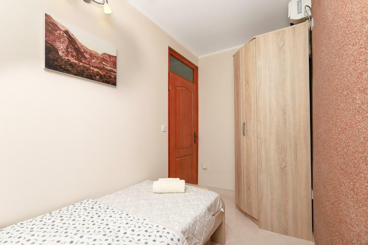 Apartments Donkovic Kotor Exteriör bild